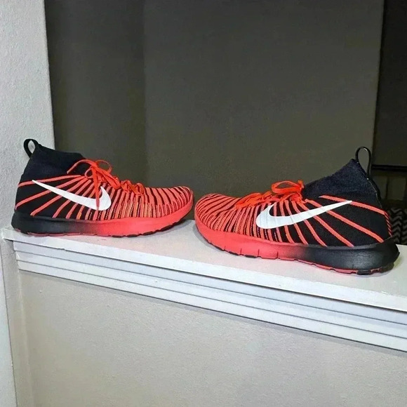 Nike Other - NIKE FREE TR FORCE FLYKNIT Crimson Running Trainers SIZE 13 MENS 833275-001
